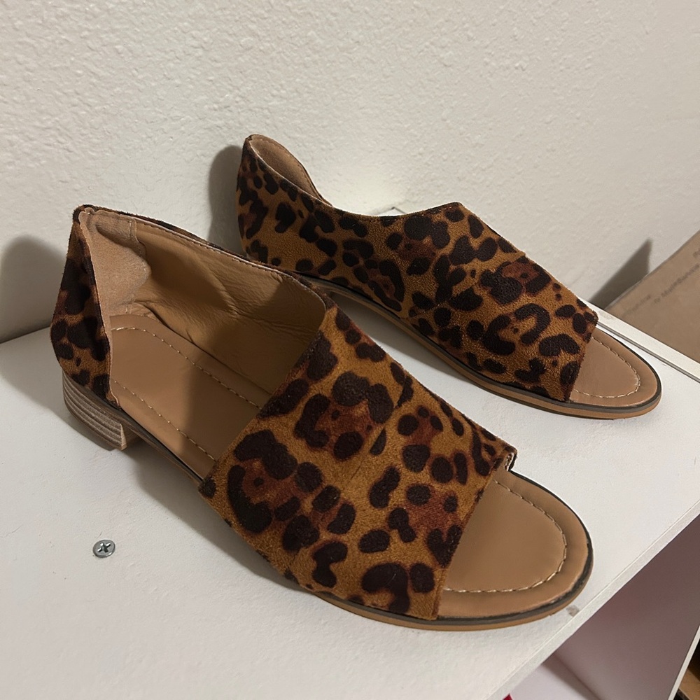 Leopard print heels